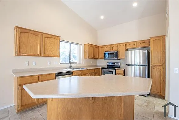 3681 N 153rd Ln — Photo 11