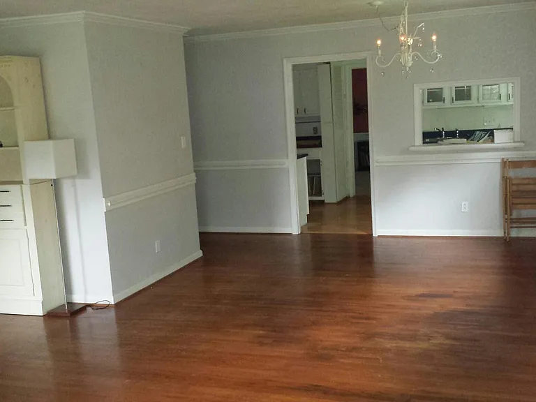 605 Runnymede Ct — Photo 8