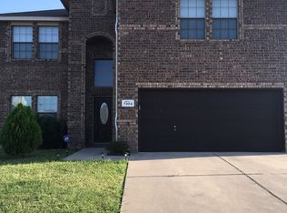 7304 Lake Front Trl, Arlington, TX 76002