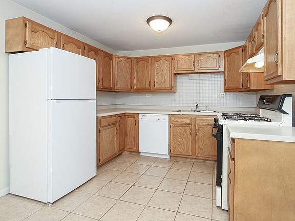 3rd image of 1103 Tobey Ct #1103