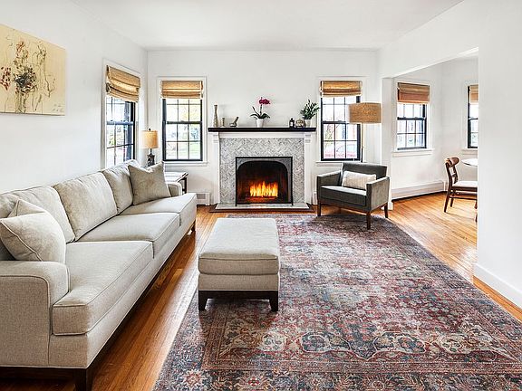 3rd image of 30 Morris Ave