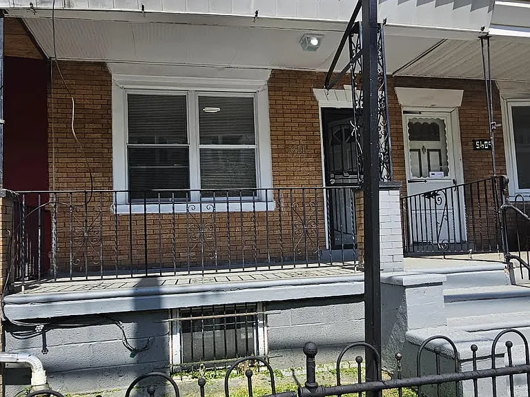 5611 Boyer St — Photo 1