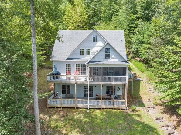 932 Clear Pointe Run, Lynch Station, VA 24571