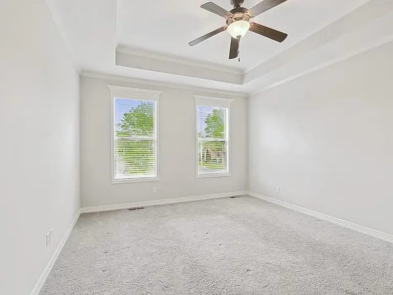 1301 NE Country Ln — Photo 19