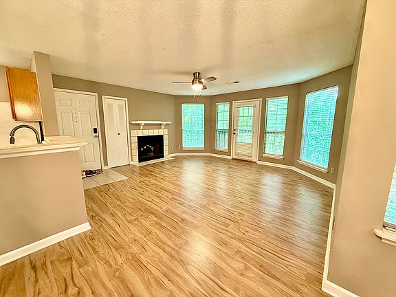 3rd image of 816 Dunes Way #816