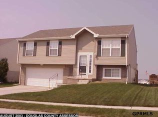 7858 Vernon Ave, Omaha, NE 68122