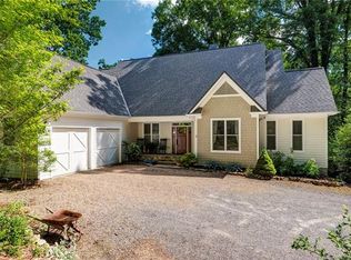 194 Dotson Rd, Fairview, NC 28730