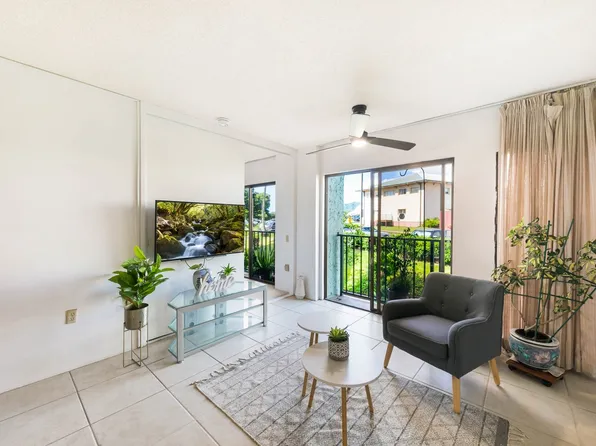3-3400 Kuhio Hwy APT B211, Lihue, HI 96766