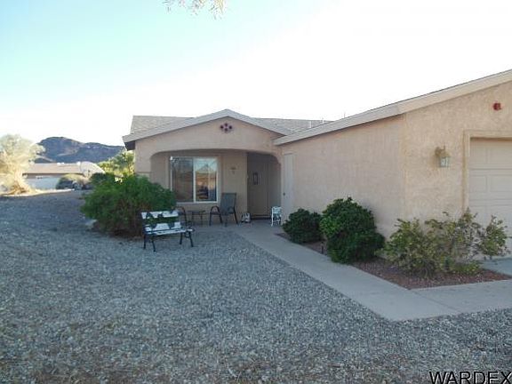2nd image of 3140 Osborn Dr