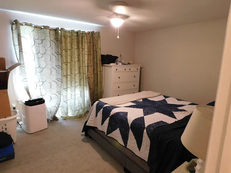 2208 Niagara Dr — Photo 10