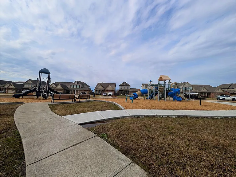 2242 Cross Colony Dr — Photo 19