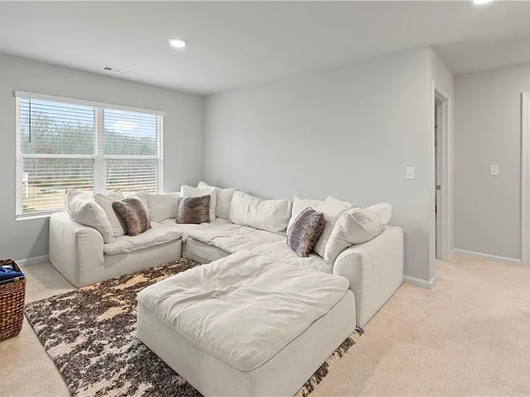 6755 Scarlet Oak Way — Photo 14