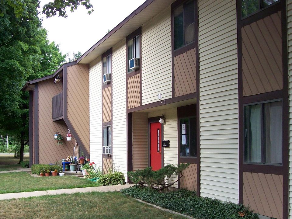 2nd image of 146 Lake St #3c031qrwk