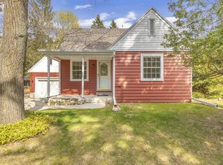 5515 Evergreen Dr, Sheboygan, WI 53081