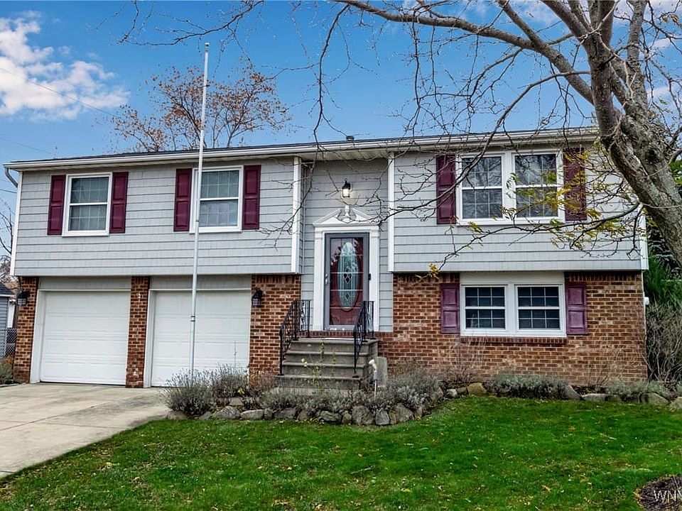 1st image of 141 Dubonnet Dr