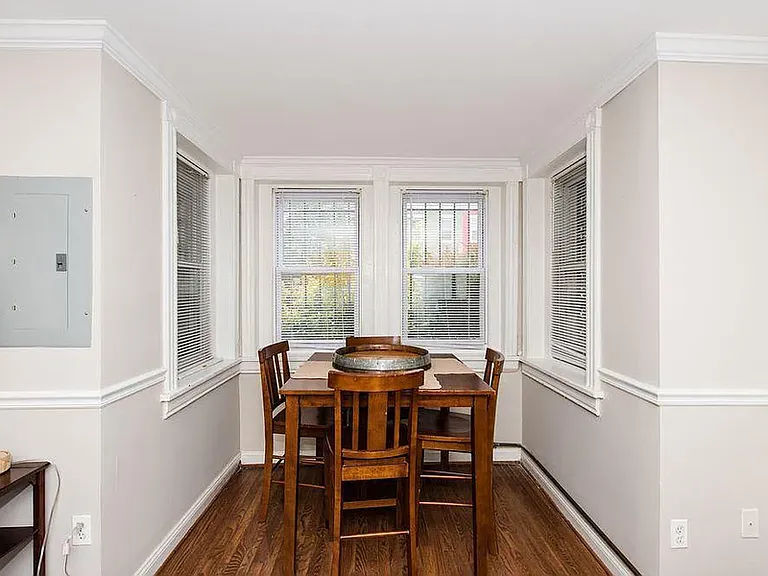 1631 4th St NW #B — Photo 6