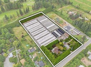13965 Harris Rd, Pitt Meadows, BC V3Y 2T3