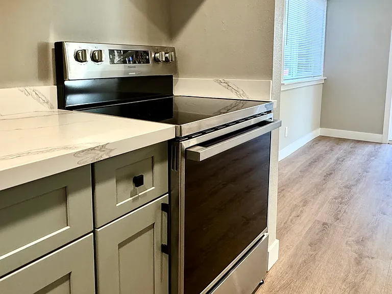 6314 34th Ave SW #3 — Photo 8