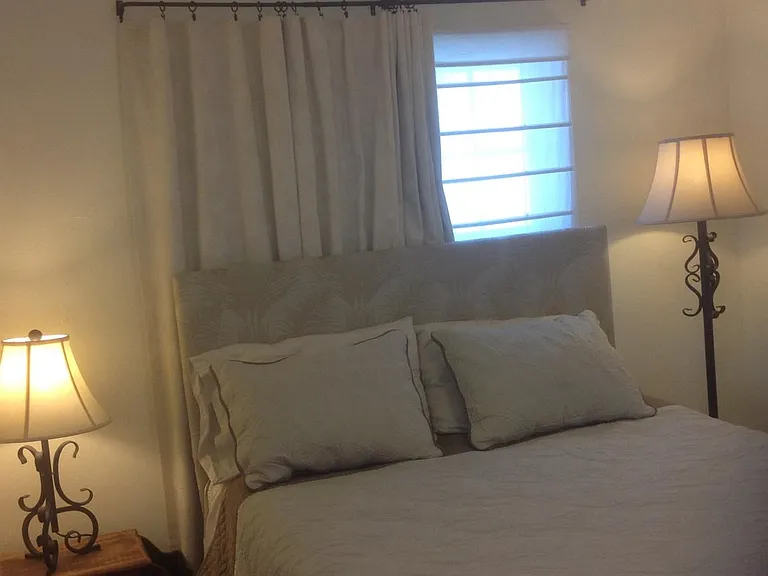 Back bedroom