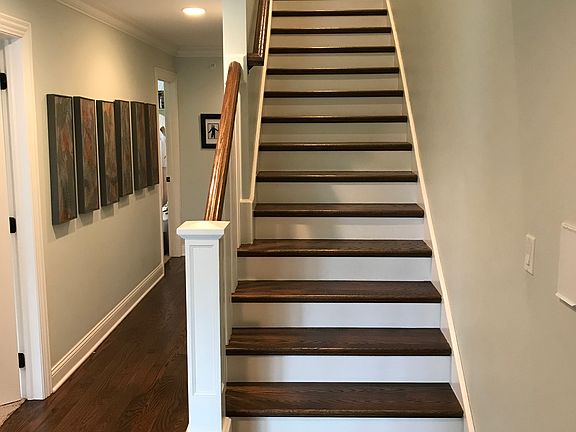4th image of 608 N Catherine Ave