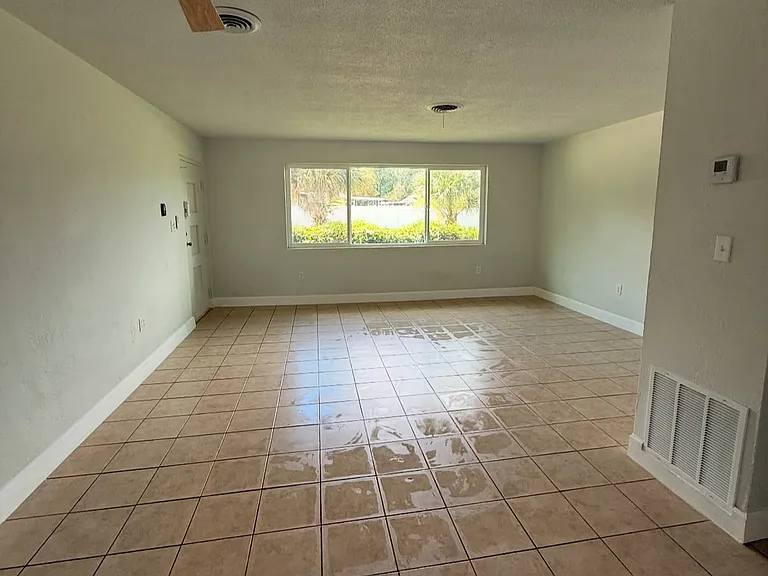 204 N Bacher St #703 — Photo 2