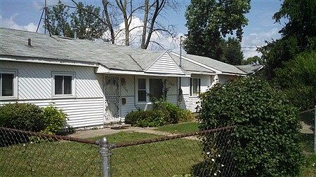 2nd image of 1203 Charles Ave