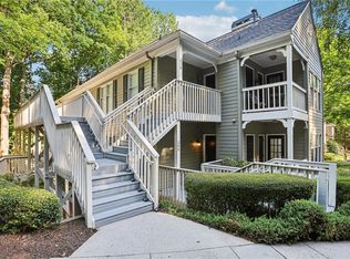 208 Bainbridge Dr, Sandy Springs, GA 30327