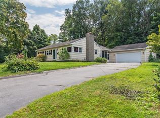 75 Robertson Ave, Killingly, CT 06239
