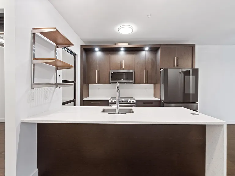 6401 Park Ave #402 — Photo 2