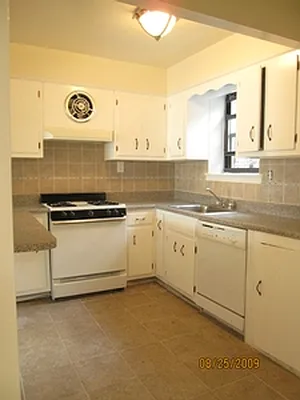 Rented by Immac Realty | media 41