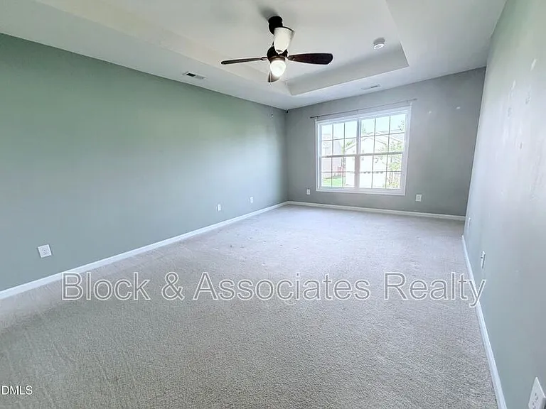 536 Gooseberry Dr — Photo 7