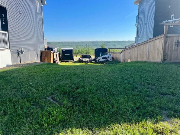 772 Athabasca Ave, Wood Buffalo, AB T9J 1H7