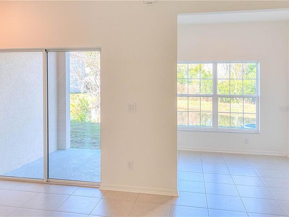5th image of 1137 Sleepy Oak Dr