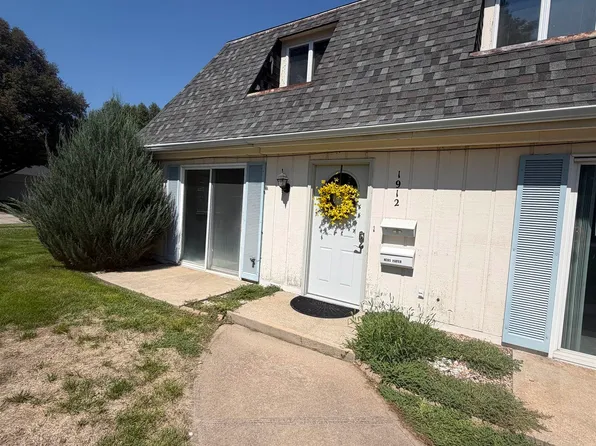 1912 32nd St, Columbus, NE 68601