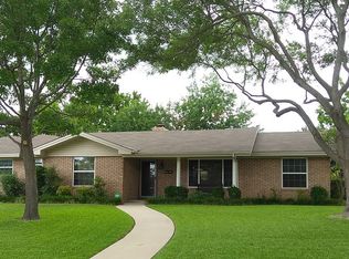 5816 Tourist Dr, North Richland Hills, TX 76117