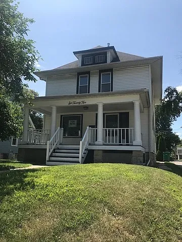 622 Morgan St photo 1