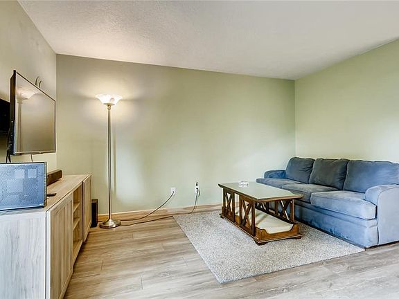 3rd image of 675 Straight Creek Dr #205