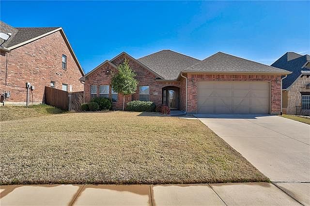 1st image of 3133 Rivercrest Dr
