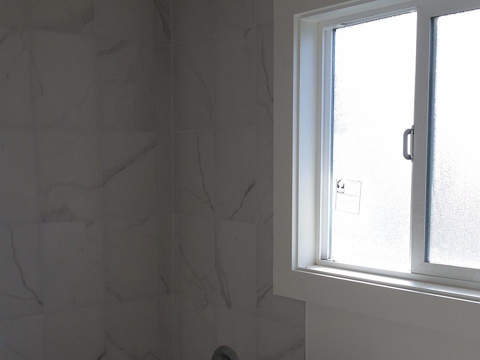 1st image of 447 Laidley St