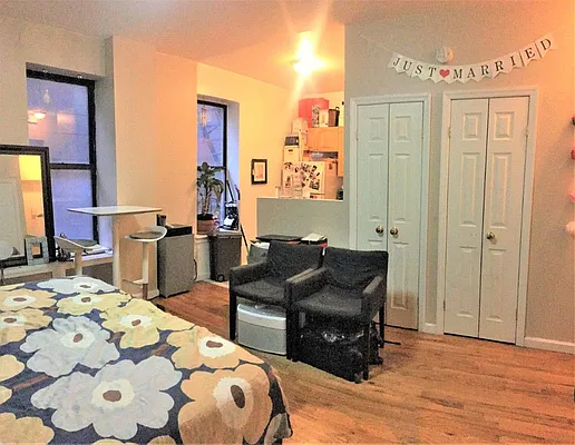 Rented by Charles Coutinho LLC | media 25