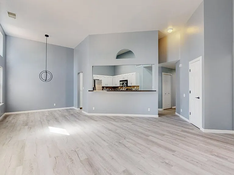5228 Saratoga Ct NW — Photo 4