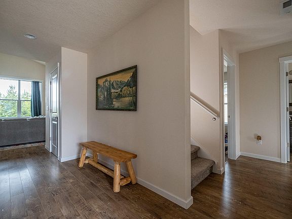 4th image of 1325 SE 41st St