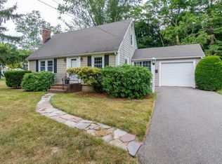 516 Commercial St, Weymouth, MA 02188