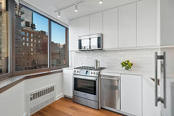 Rented by The Albanese Organization | media 2