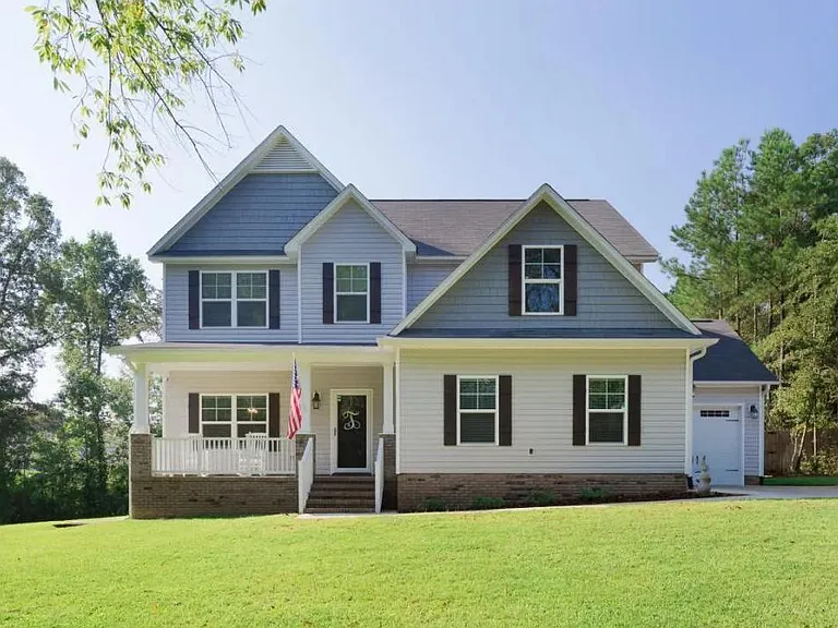 550 Townsend Rd — Photo 1