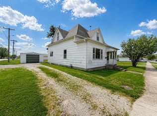 330 Morehead St, Moberly, MO 65270