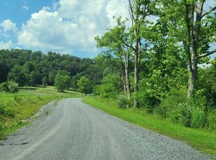 Amulet Cir, Berkeley Springs, WV 25411