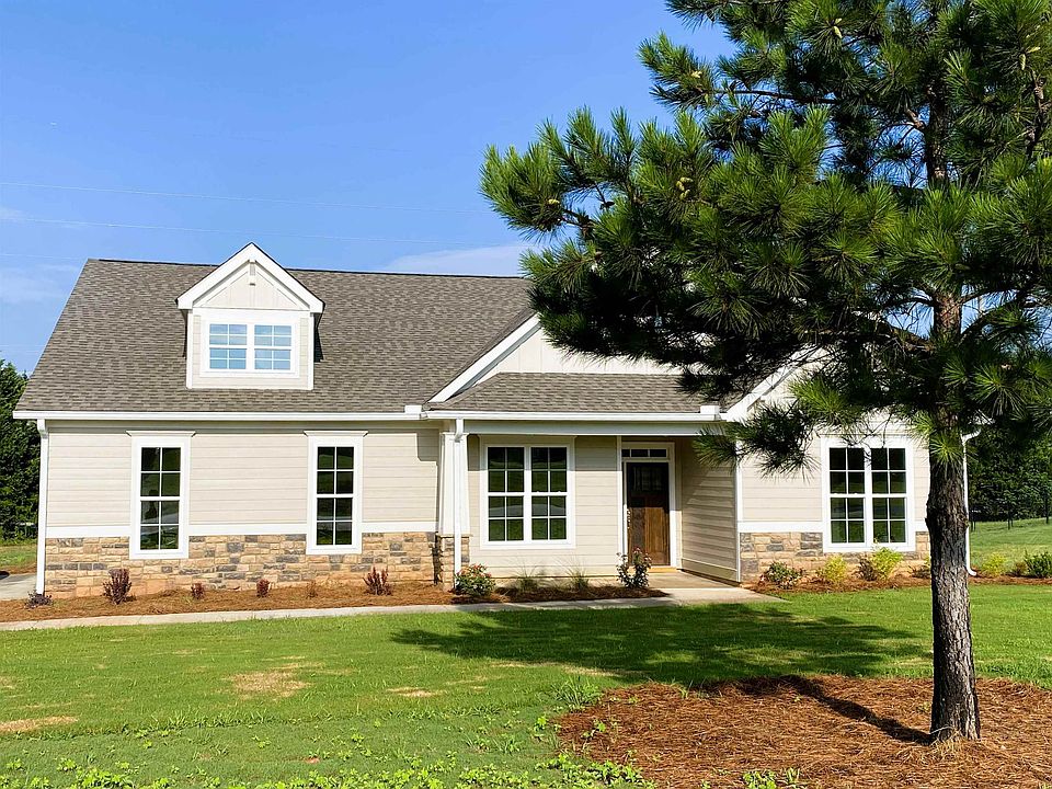 1st image of 202 Sage Ct