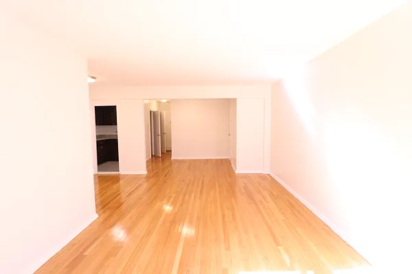 Rented by A&E Real Estate Management | media 9