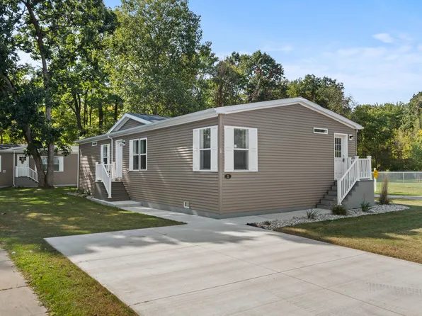 31 Traveler Dr #31, Sparta, MI 49345